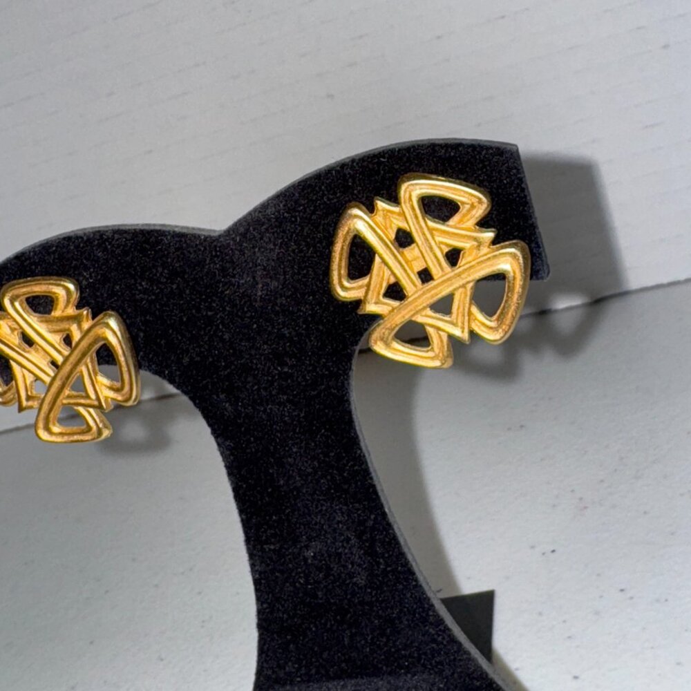 Vintage Gold Tone Square Knot Design Post Earrings - Picture 7 of 12